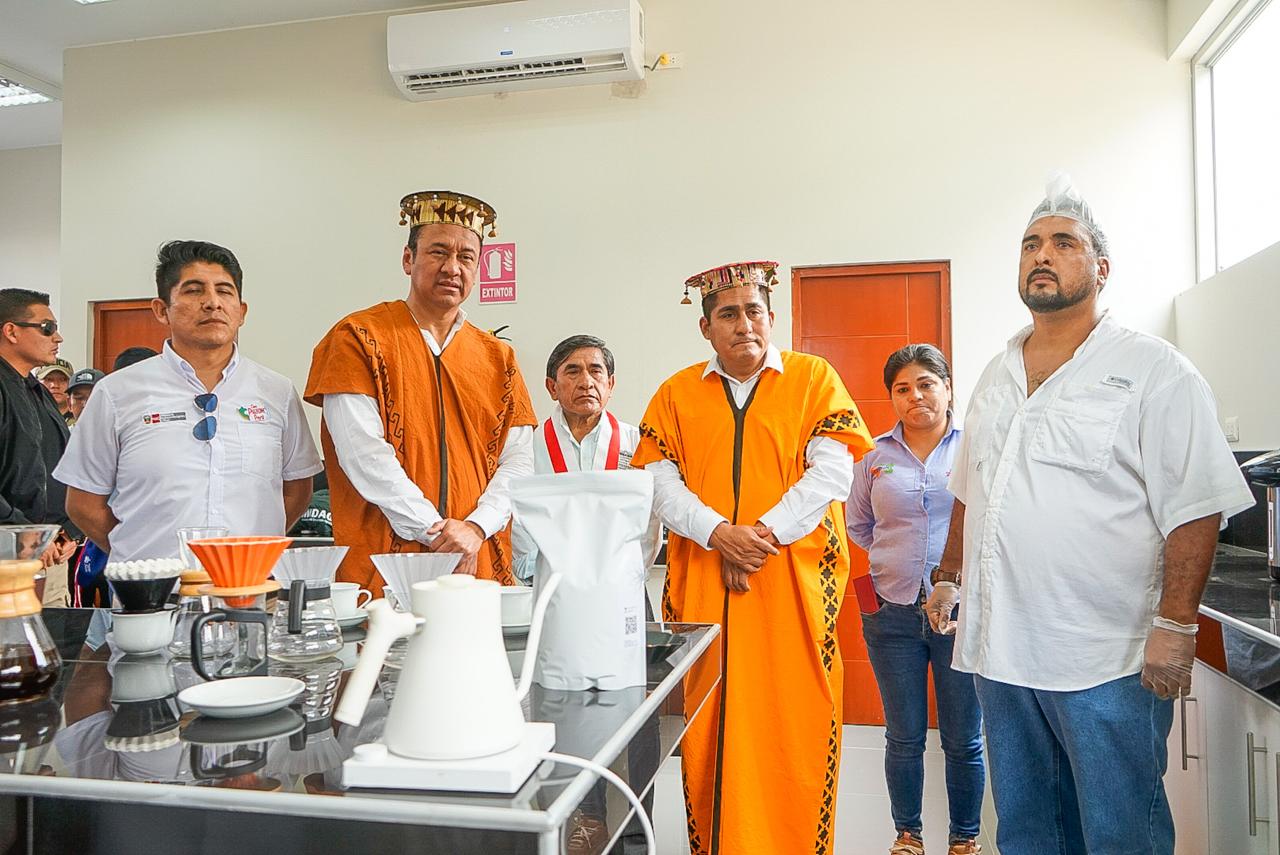 Ministtro Manero-Selva Central