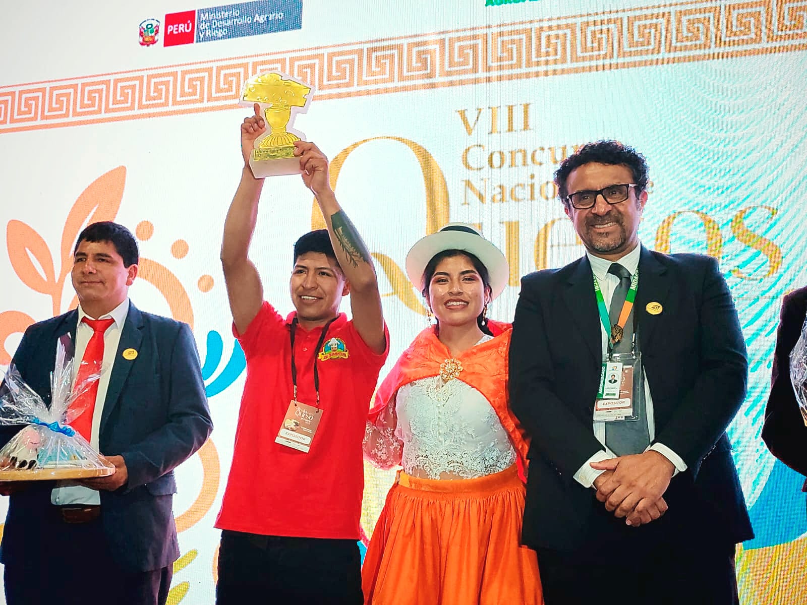 Salón del Queso Peruano: MIDAGRI reconoce a “Ternura Negra” de Ayacucho como el mejor queso del Perú