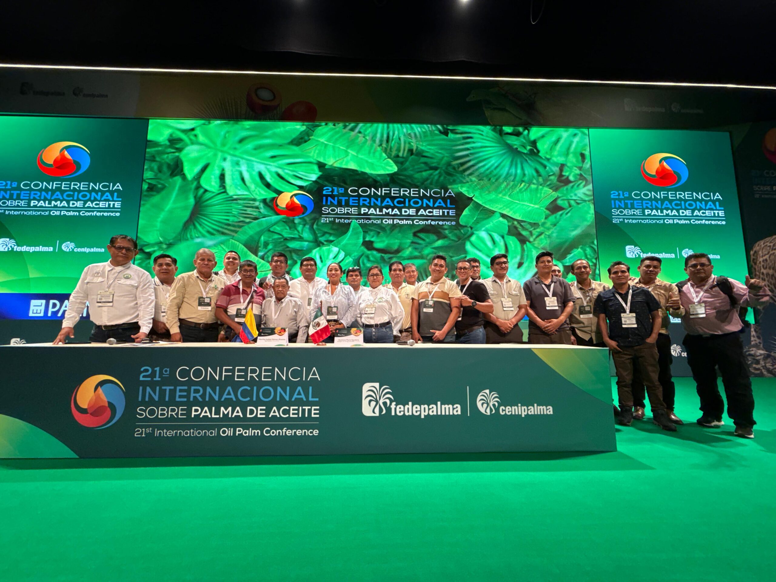 Empresarios peruanos  estuvieron en Colombia capacitándose en Palma Aceitera
