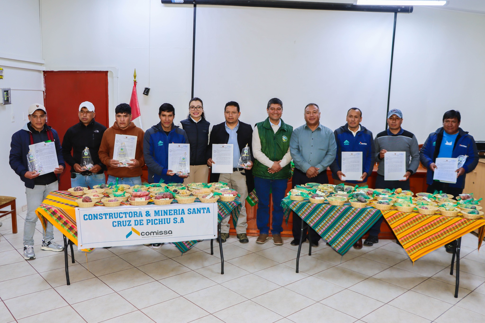 Dirección Regional de Agricultura de Ancash  reconoce a grandes conservacionistas de papas nativas.