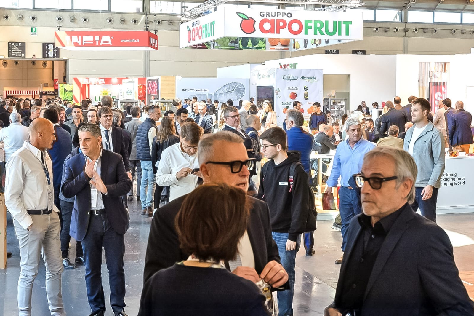 Productores de palta, mango y orégano logran intenciones de compra por USD 6.2 millones en feria internacional en Italia