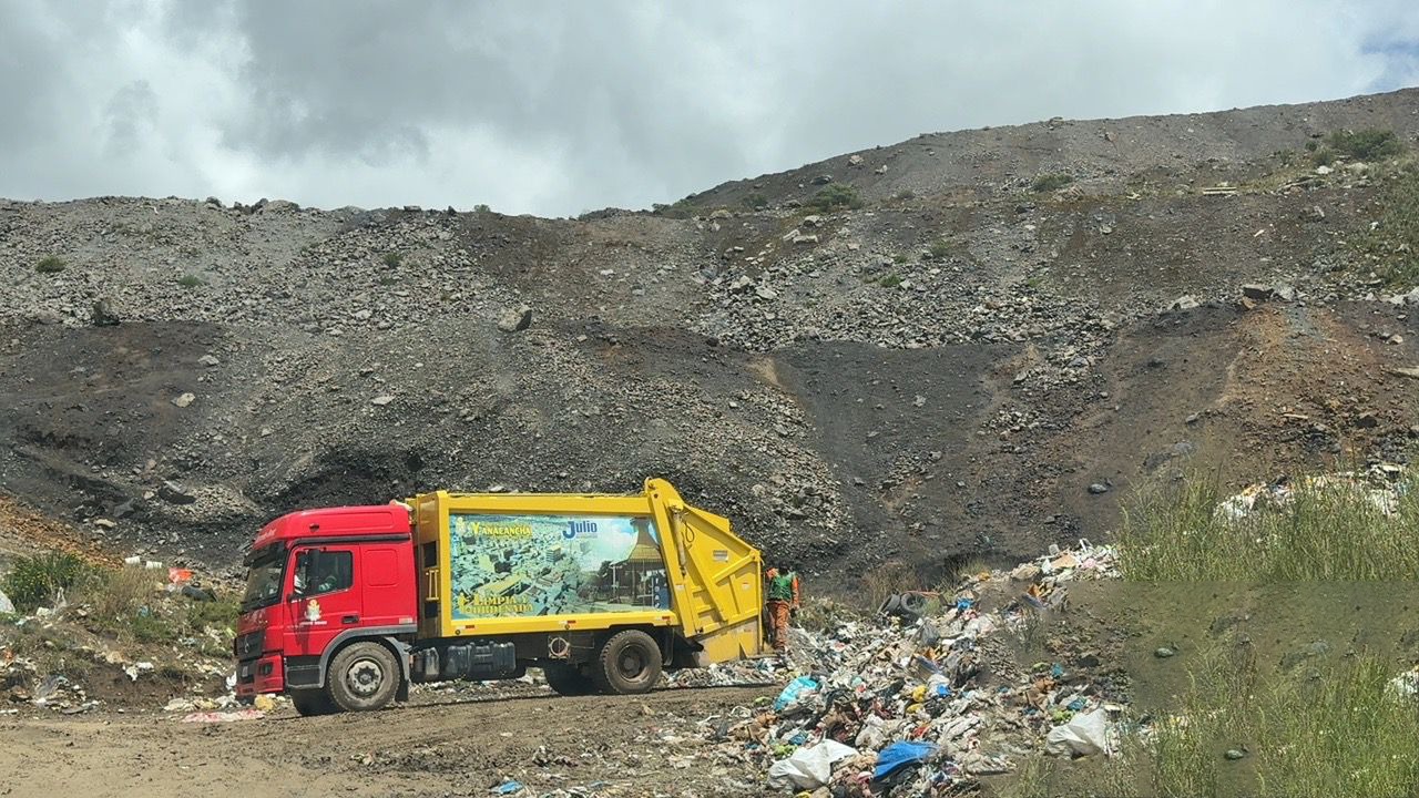 OEFA exhorta a Municipalidad Provincial de Pasco a verificar manejo de residuos tras deficiencias en botadero Rumiallana