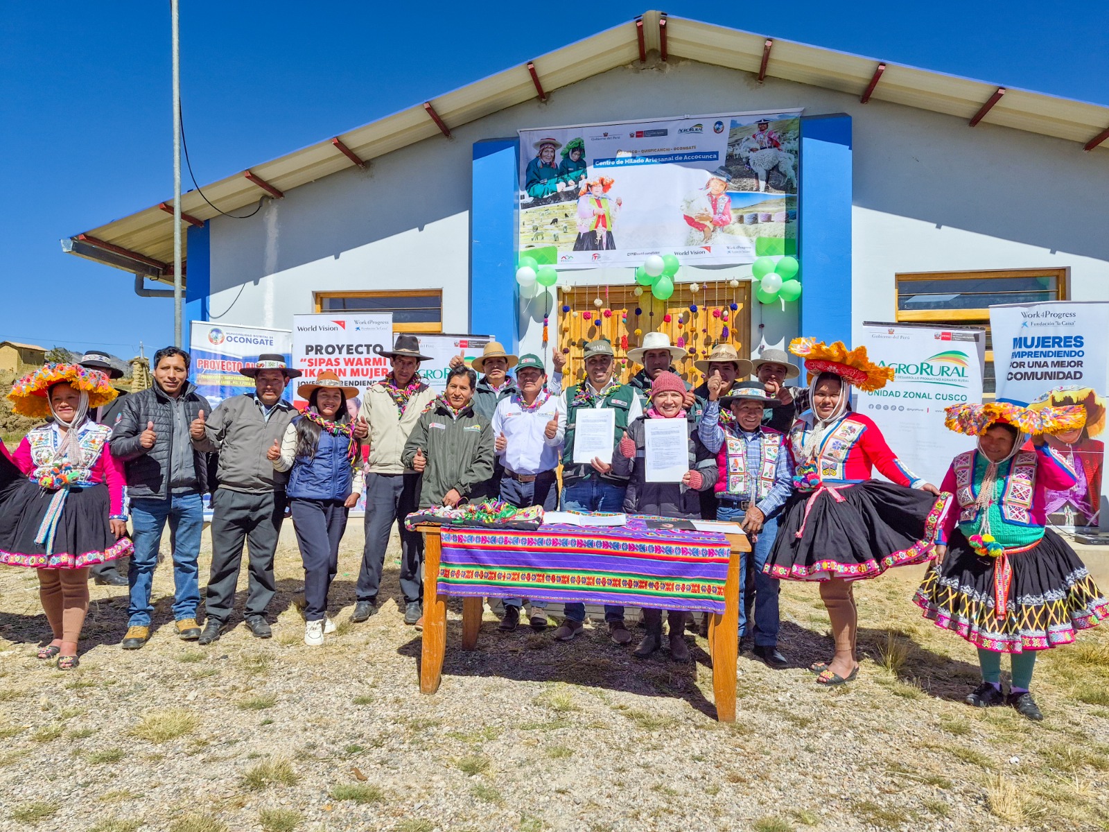 Cusco: AgroRural implementa centro de hilados artesanales  en favor de 250 familias productoras