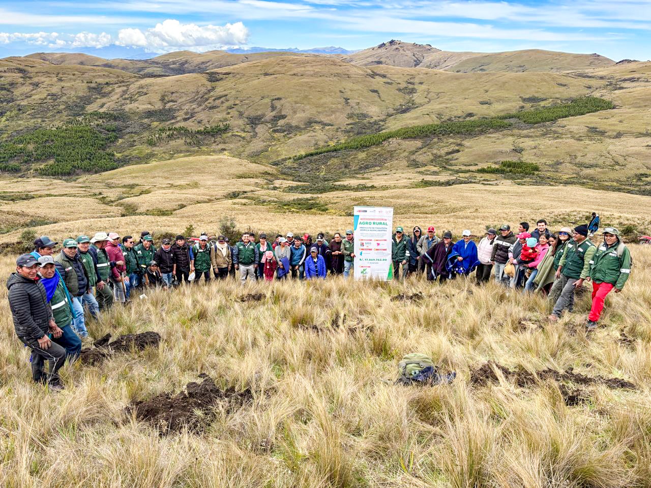 Piura: Midagri impulsa provisión hídrica y recuperación     de bosques andinos con inversión de 17.8  millones de soles