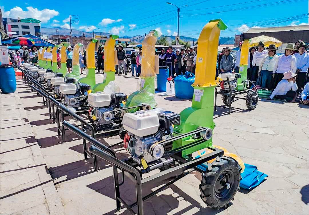 Midagri entrega de kits para fortalecer los cultivos frente a las heladas en 14 regiones