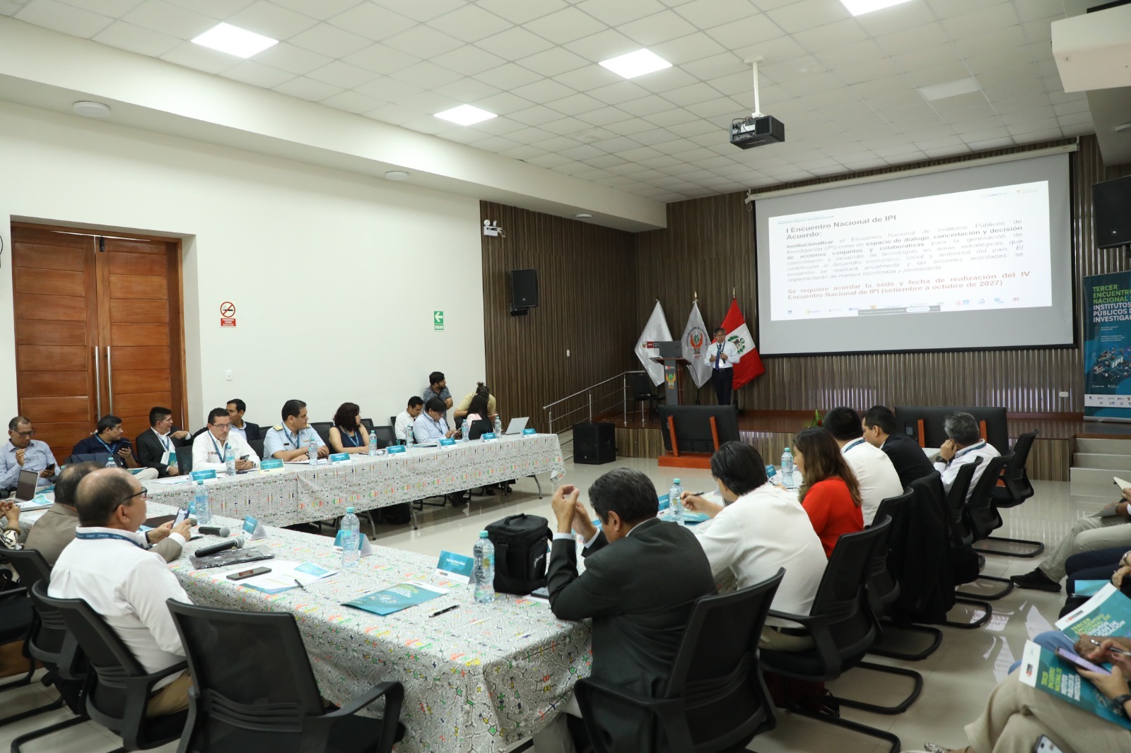 CONCYTEC propone articular a los institutos públicos para enfrentar los desafíos de la Amazonía