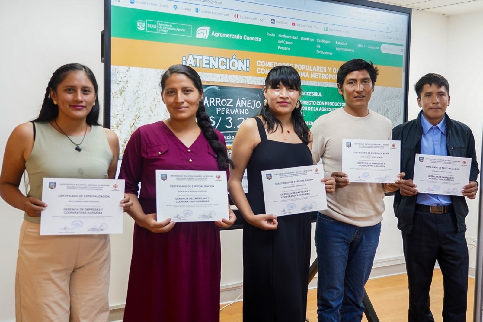 Midagri fortalece capacidades gerenciales de jóvenes de más de 70 organizaciones agrarias