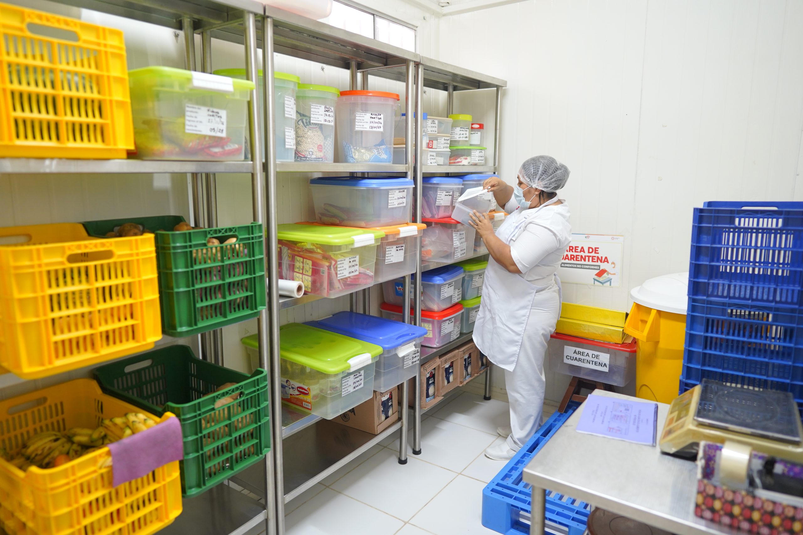 Socias de cocina: el voluntariado de Cuna Más que combate la anemia